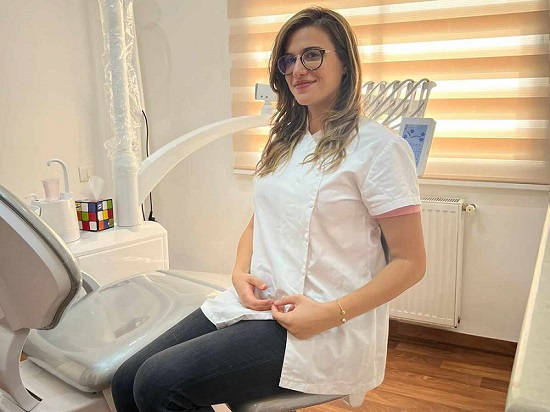 Dentiste à Ain Zaghouan et l'Aouina / Dr Feriel Khattech